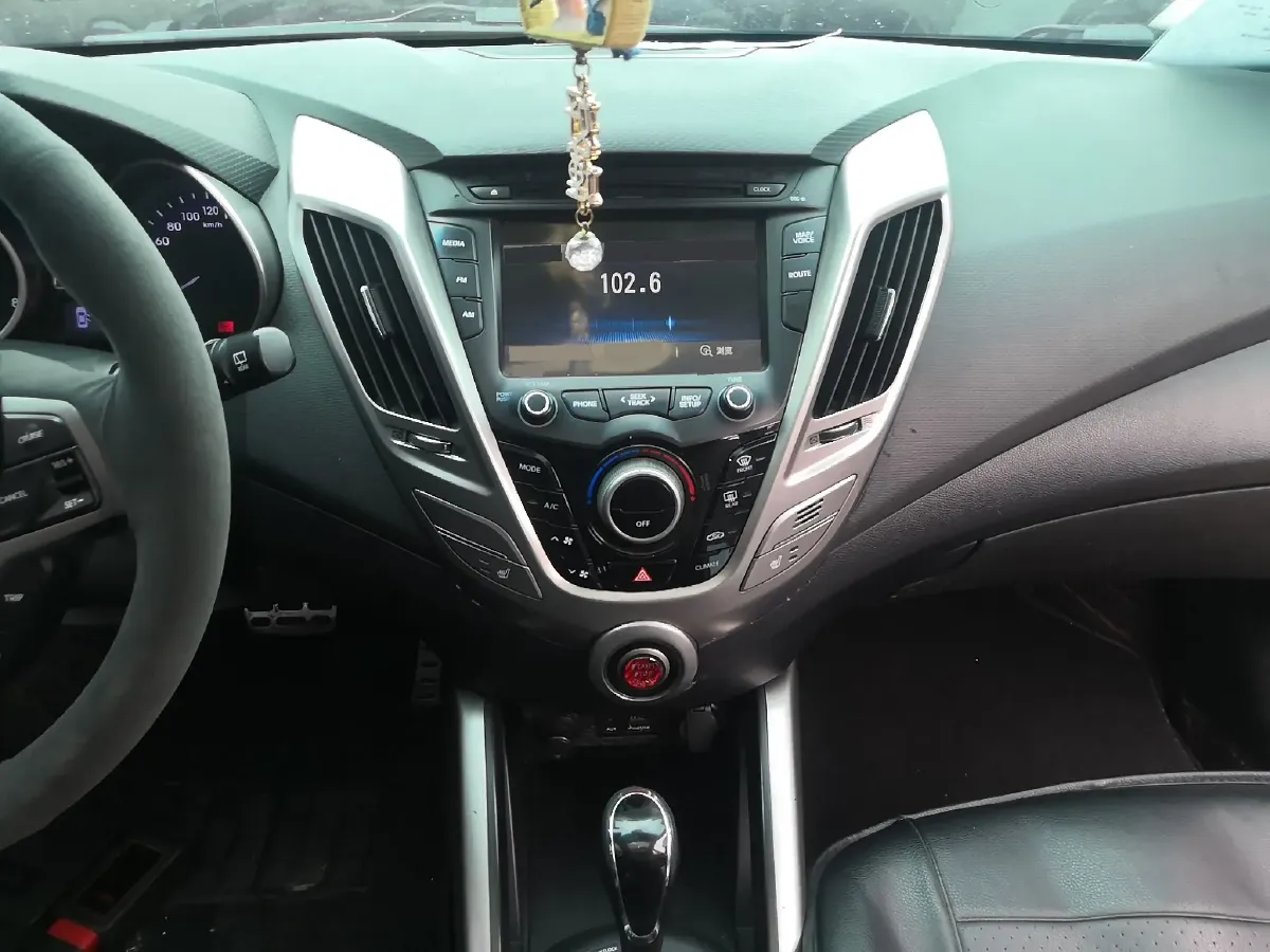 2011 Hyundai Veloster 1.6L 129HP L4 6AT,autocango,china used car exporter,china ev exporter,chinese used car exporter,chinese used ev exporter