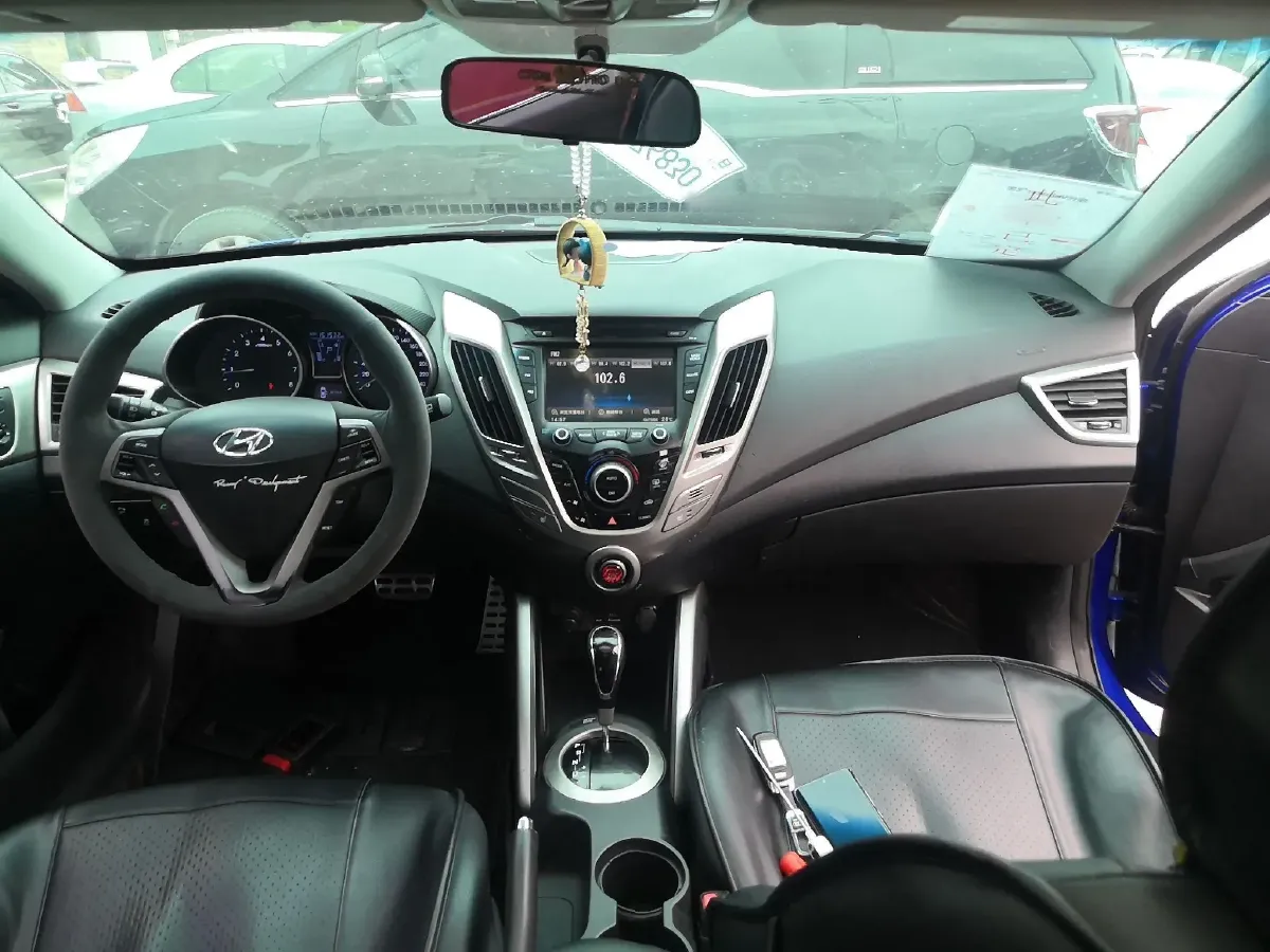 2011 Hyundai Veloster 1.6L 129HP L4 6AT,autocango,china used car exporter,china ev exporter,chinese used car exporter,chinese used ev exporter