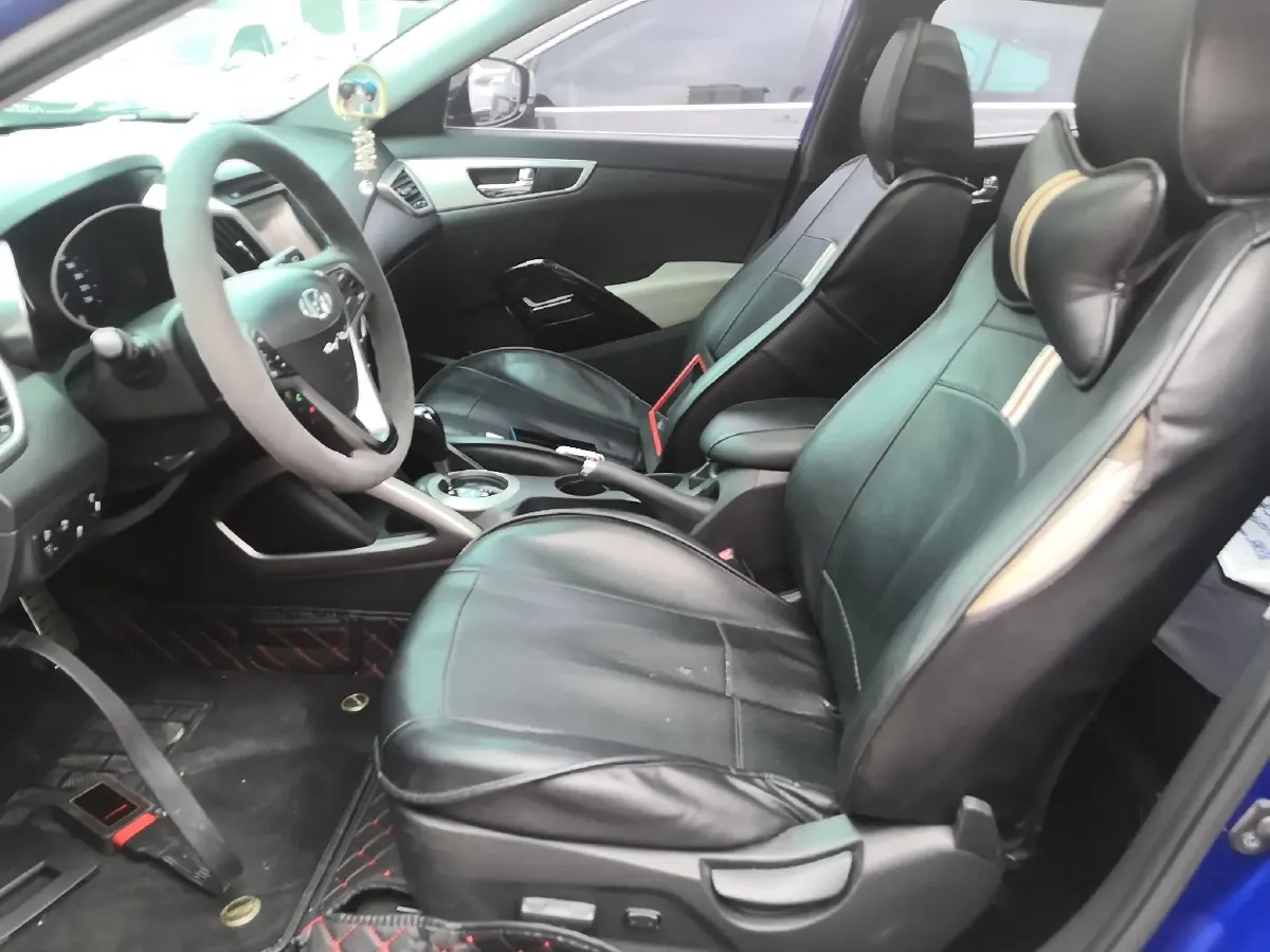 2011 Hyundai Veloster 1.6L 129HP L4 6AT,autocango,china used car exporter,china ev exporter,chinese used car exporter,chinese used ev exporter