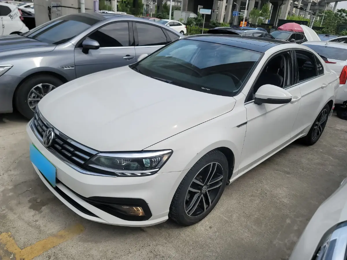2019 Volkswagen Lamando 1.4T 150HP L4 7DCT