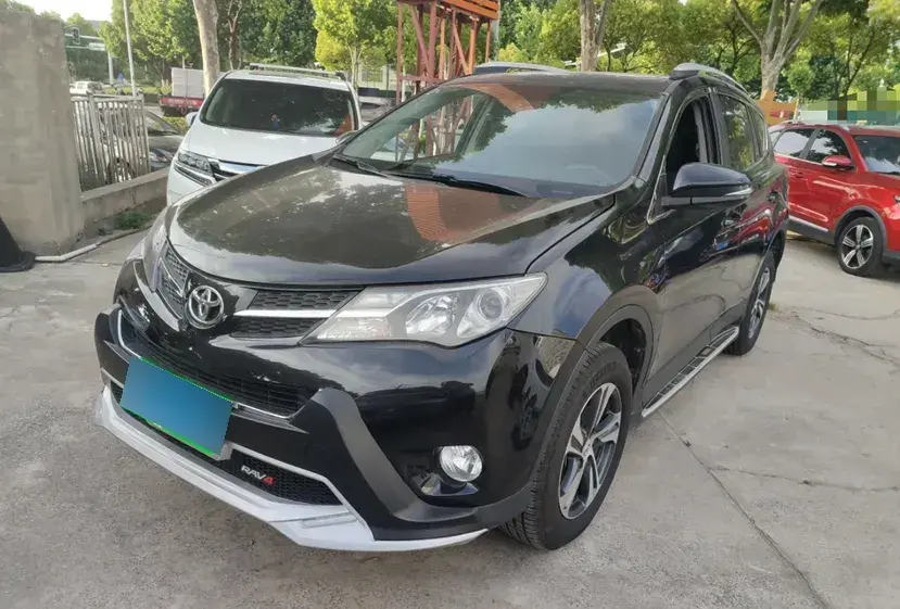2015 Toyota RAV4 2.0L 147HP L4 CVT