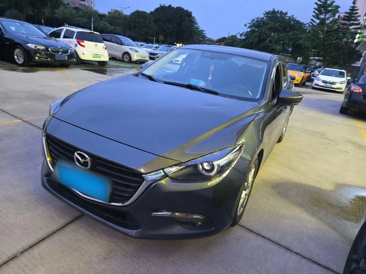 2017 Mazda 3 Axela 1.5L 117HP L4 6AT
