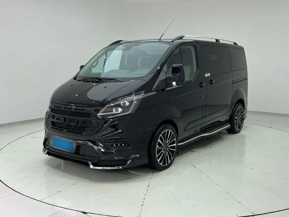 2020 Ford Tourneo 2.0T 203HP L4 6AT