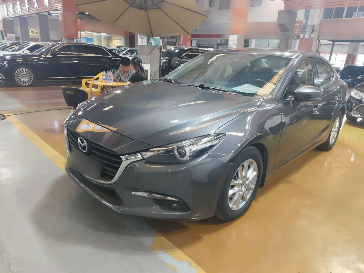 2019 Mazda 3 Axela 1.5L 117HP L4 6AT