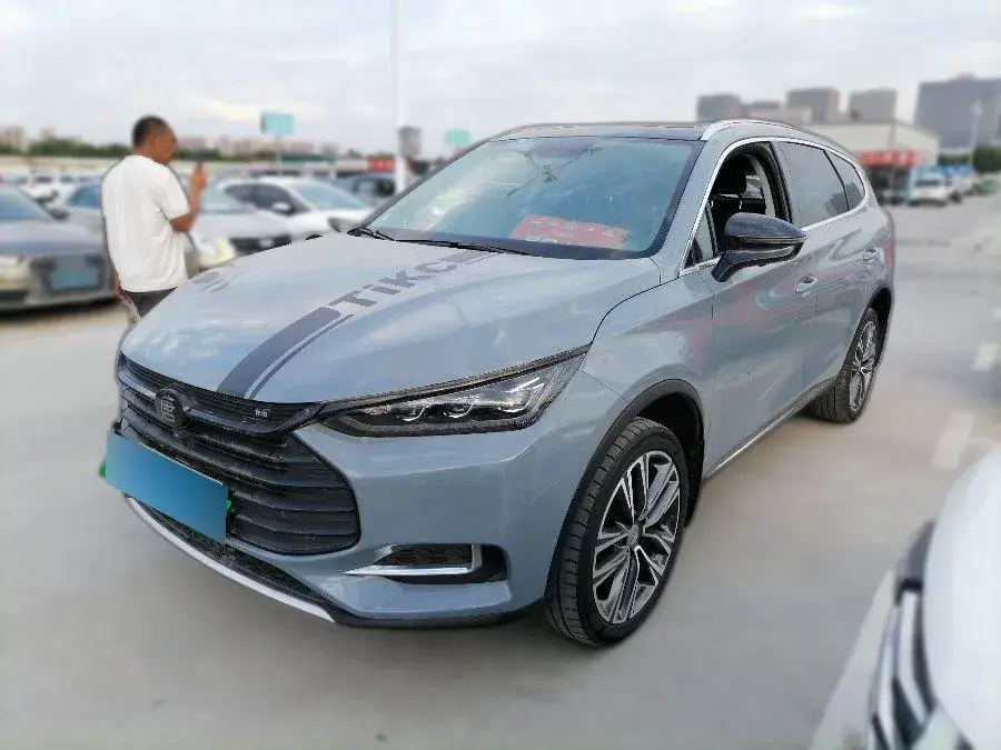 2018 BYD Tang 2.0T 205HP L4 6AT