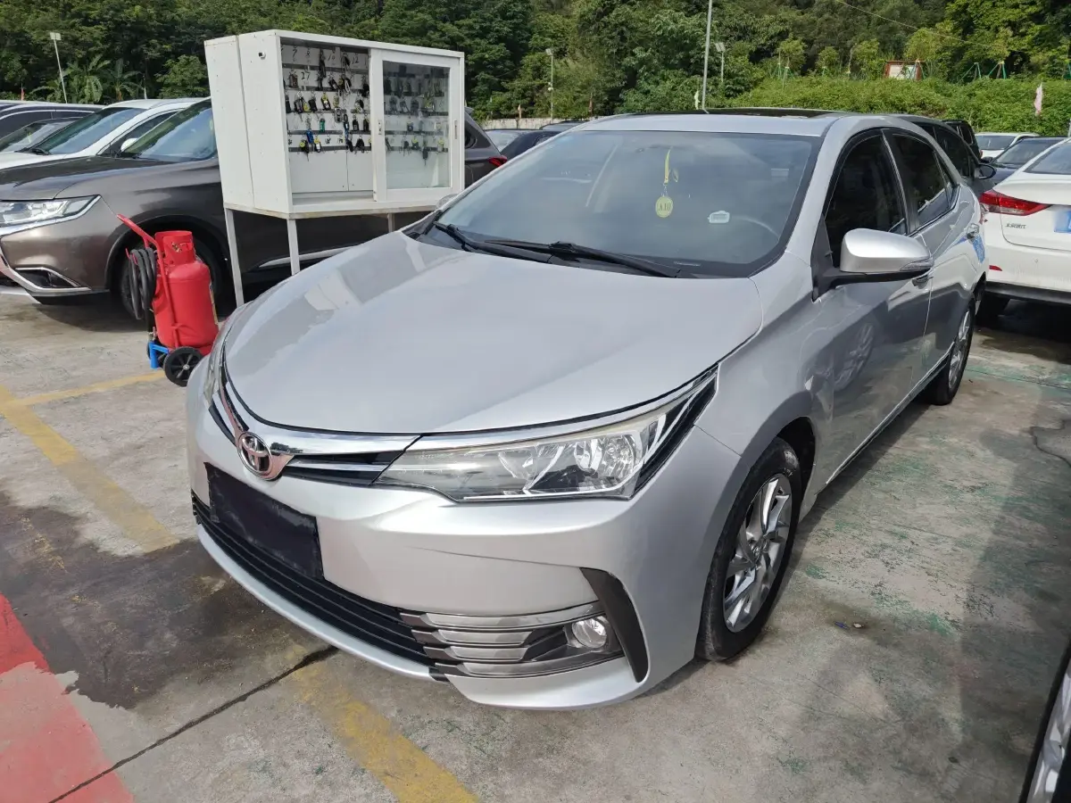 2017 Toyota Corolla 1.2T 116HP L4 CVT