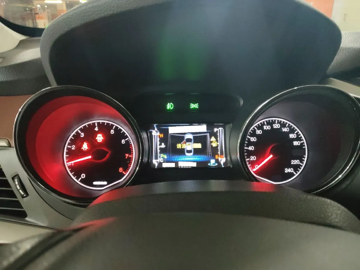 2014 BYD G5 1.5T 154HP L4 6DCT,autocango,china used car exporter,china ev exporter,chinese used car exporter,chinese used ev exporter