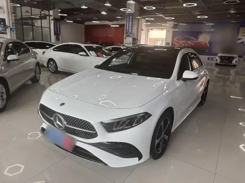 2023 Mercedes-Benz A Class 1.3T 163HP L4 7DCT