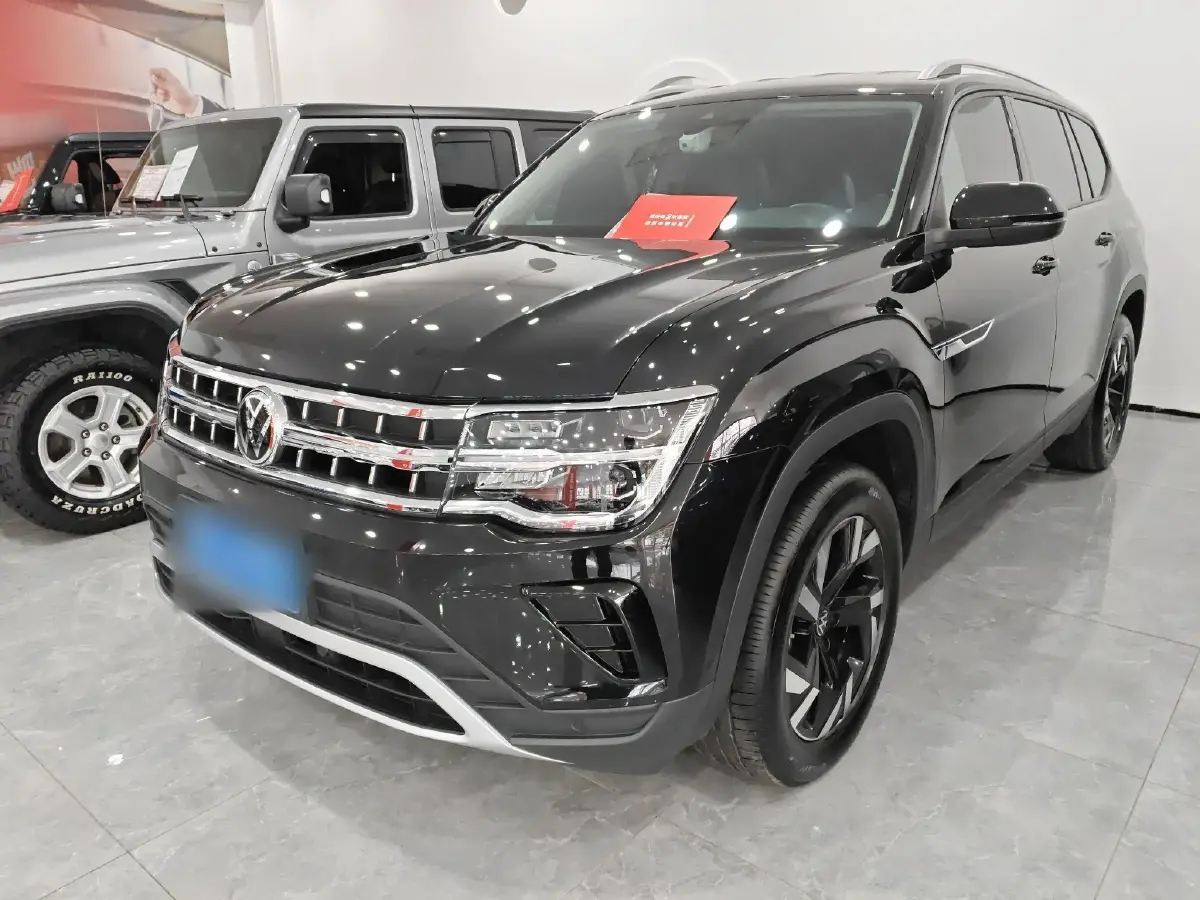 2023 Volkswagen Teramont 2.0T 220HP L4 7DCT