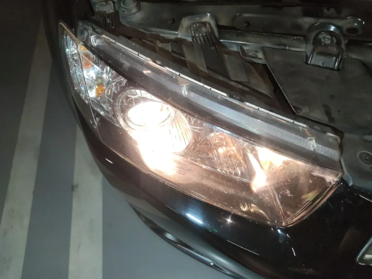 2015 Chevrolet Captiva 2.4L 167HP L4 6AT,autocango,china used car exporter,china ev exporter,chinese used car exporter,chinese used ev exporter