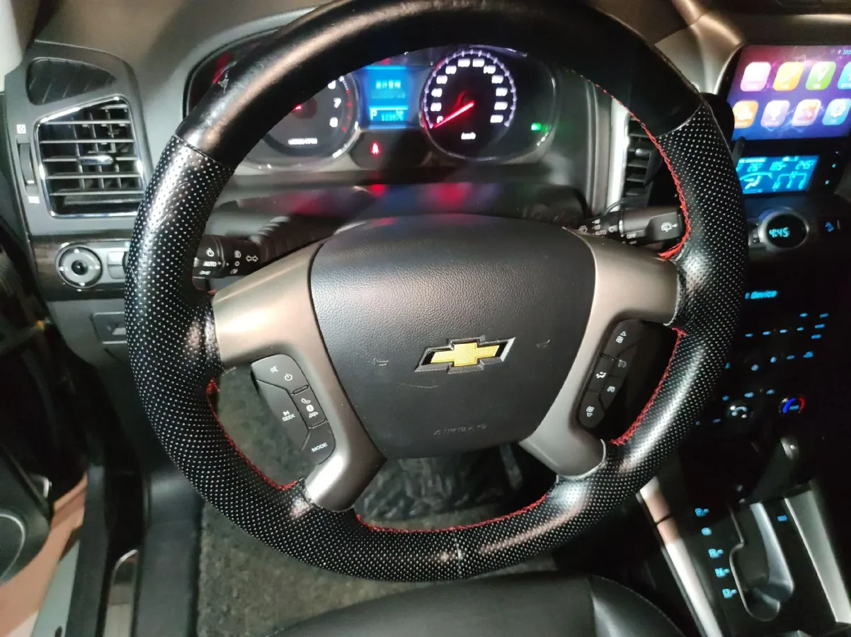 2015 Chevrolet Captiva 2.4L 167HP L4 6AT,autocango,china used car exporter,china ev exporter,chinese used car exporter,chinese used ev exporter