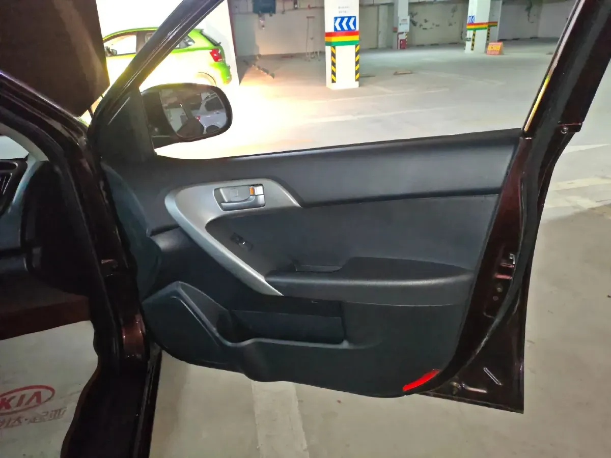 2014 Kia Forte 1.6L 123HP L4 4AT,autocango,china used car exporter,china ev exporter,chinese used car exporter,chinese used ev exporter