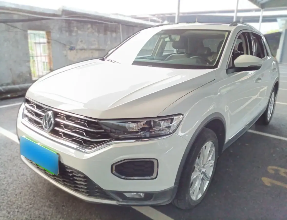 2018 Volkswagen T-Roc 1.4T 150HP L4 7DCT