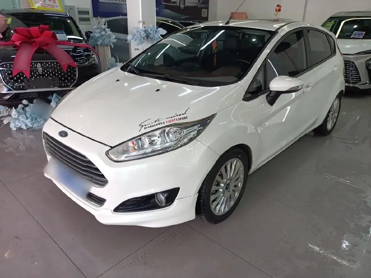 2013 Ford Fiesta 1.5L 110HP L4 6DCT