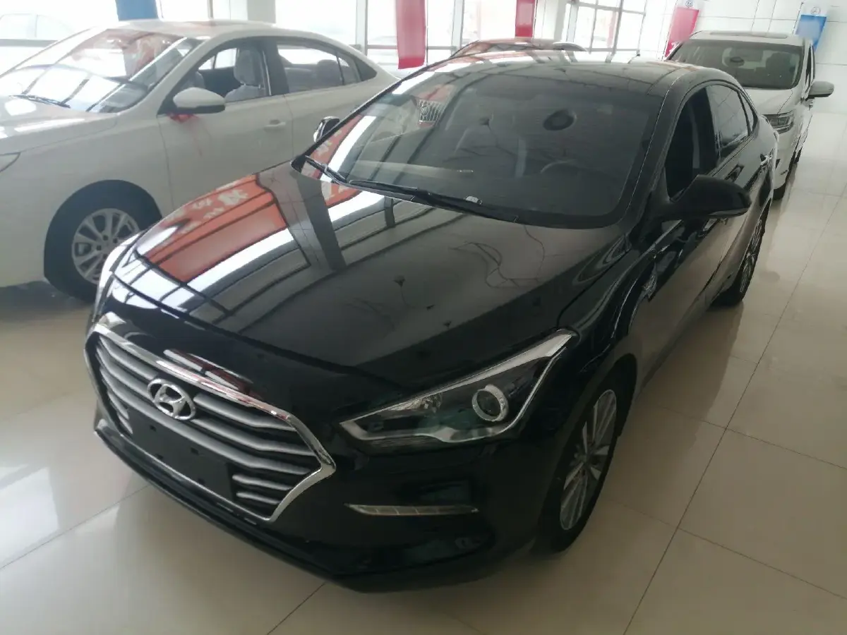 2017 Hyundai Mistra 1.8L 143HP L4 6AT