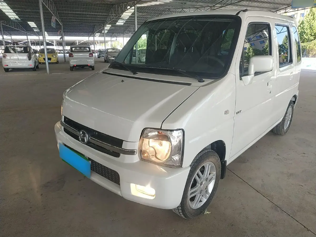2016 Suzuki Wagon R 1.4L 97HP L4 5MT