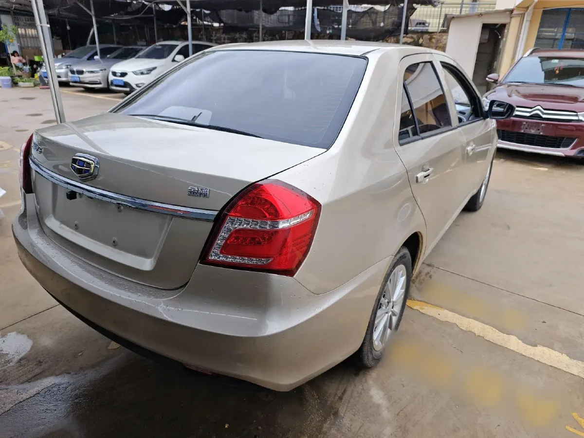 2017 Geely KingKong 1.5L 94HP L4 5MT,autocango,china used car exporter,china ev exporter,chinese used car exporter,chinese used ev exporter