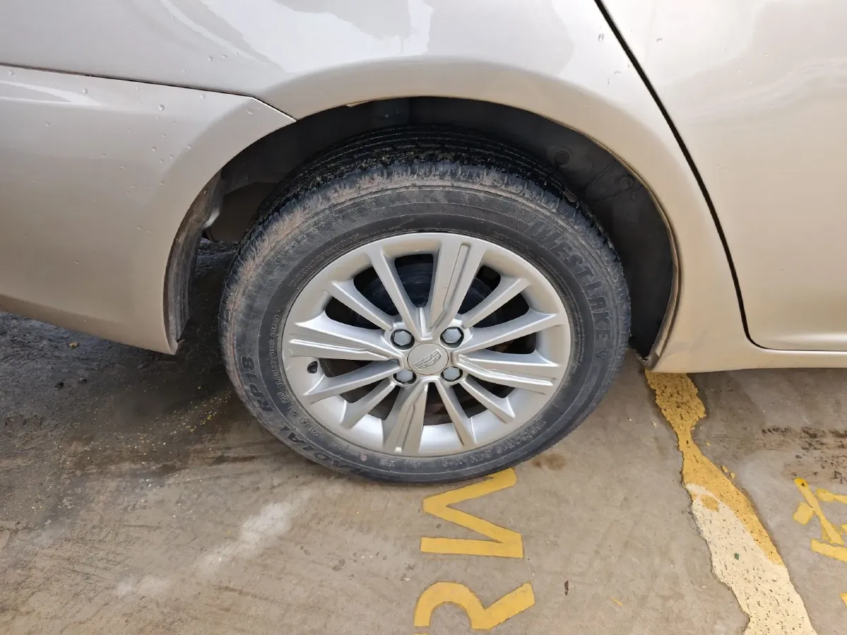 2017 Geely KingKong 1.5L 94HP L4 5MT,autocango,china used car exporter,china ev exporter,chinese used car exporter,chinese used ev exporter