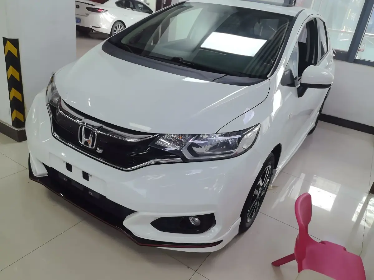 2018 Honda Fit 1.5L 131HP L4 CVT