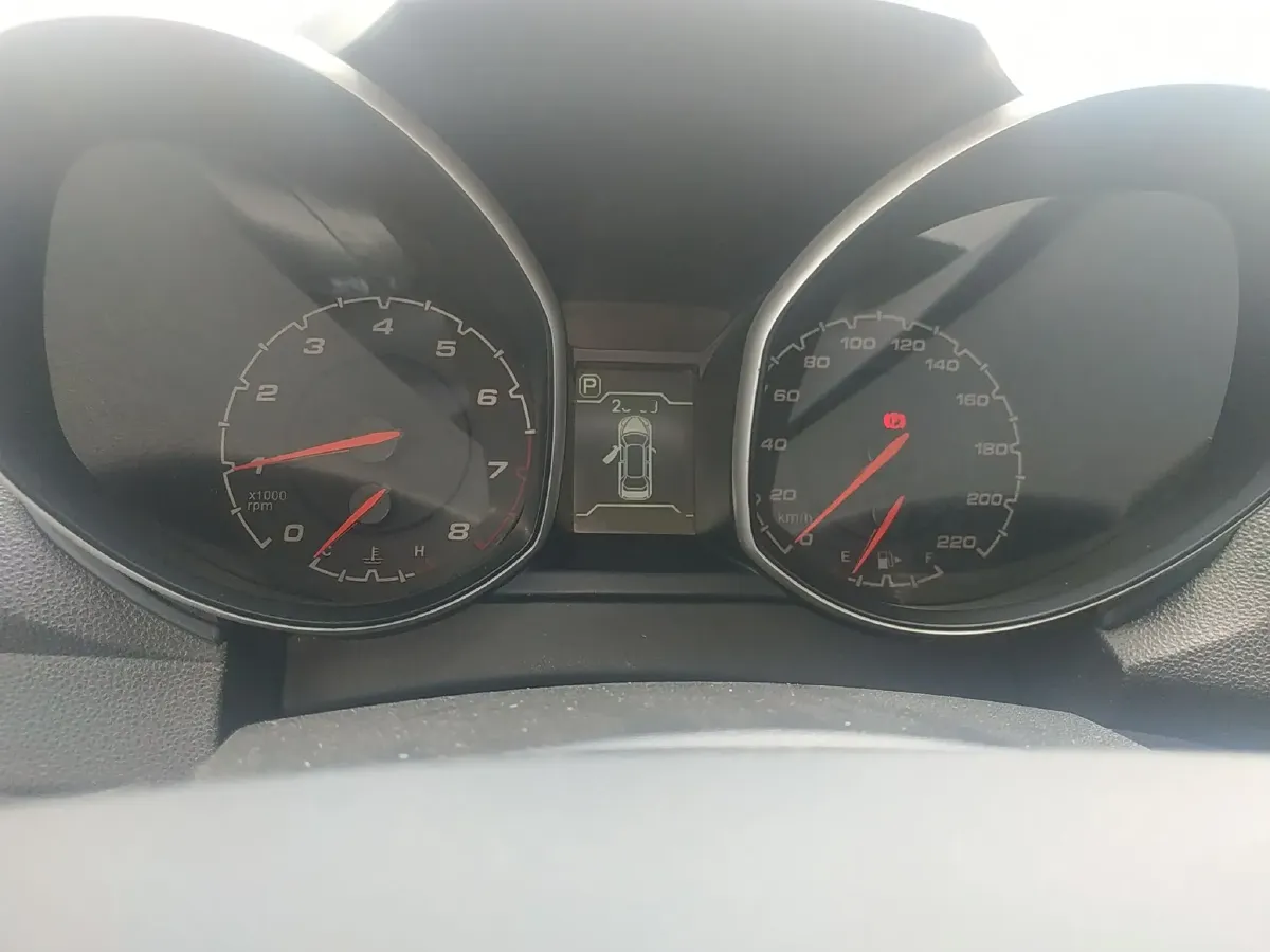 2014 Chery Tiggo 5 2.0L 139HP L4 CVT,autocango,china used car exporter,china ev exporter,chinese used car exporter,chinese used ev exporter