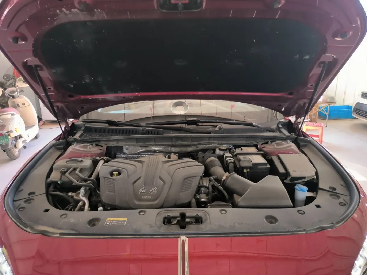 2023 HongQi H6 2.0T 252HP L4 8AT,autocango,china used car exporter,china ev exporter,chinese used car exporter,chinese used ev exporter