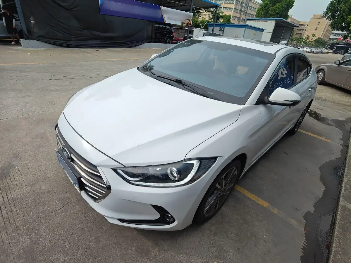 2016 Hyundai Elantra 1.6L 130HP L4 6AT