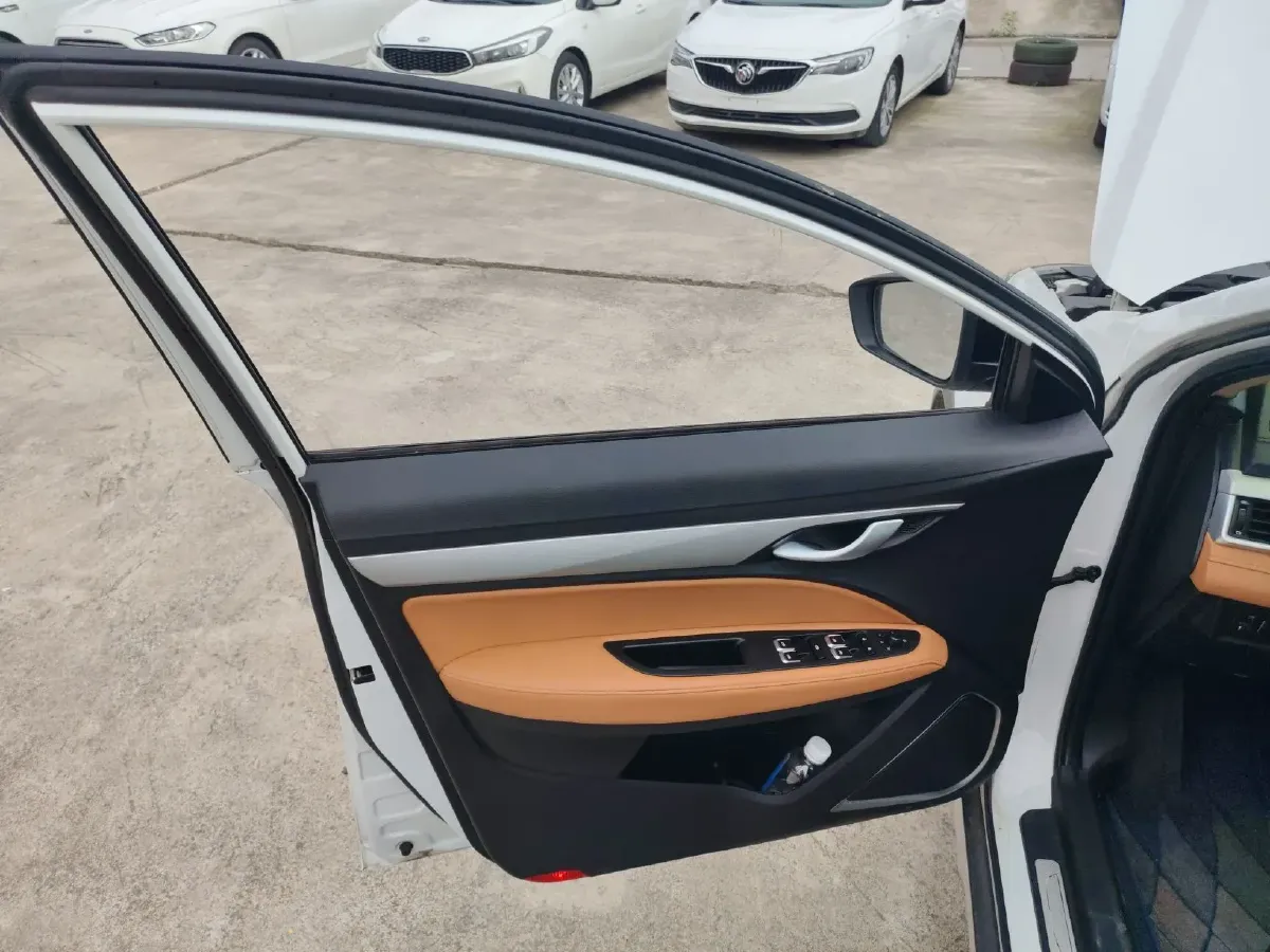 2018 Geely Vision S1 1.4T 133HP L4 CVT,autocango,china used car exporter,china ev exporter,chinese used car exporter,chinese used ev exporter