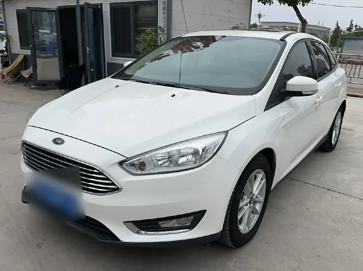 2017 Ford Focus 1.6L 125HP L4 6DCT