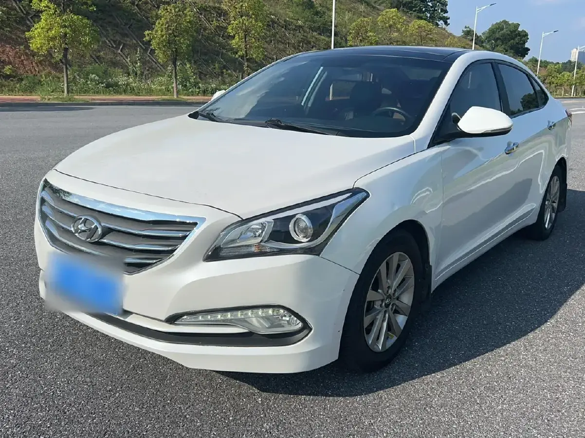 2014 Hyundai Mistra 1.8L 143HP L4 6AT
