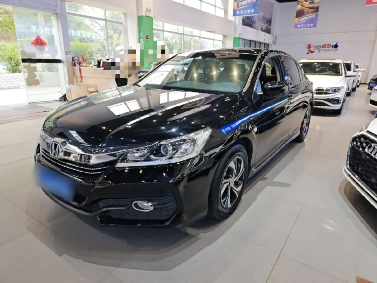 2016 Honda Accord 2.0L 155HP L4 CVT