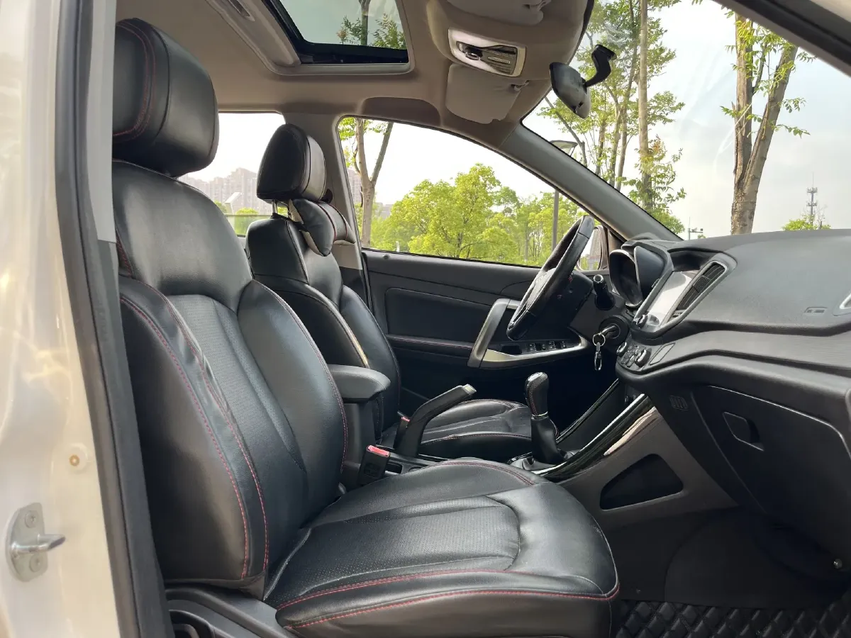 2016 Chery Tiggo 5 2.0L 139HP L4 5MT,autocango,china used car exporter,china ev exporter,chinese used car exporter,chinese used ev exporter