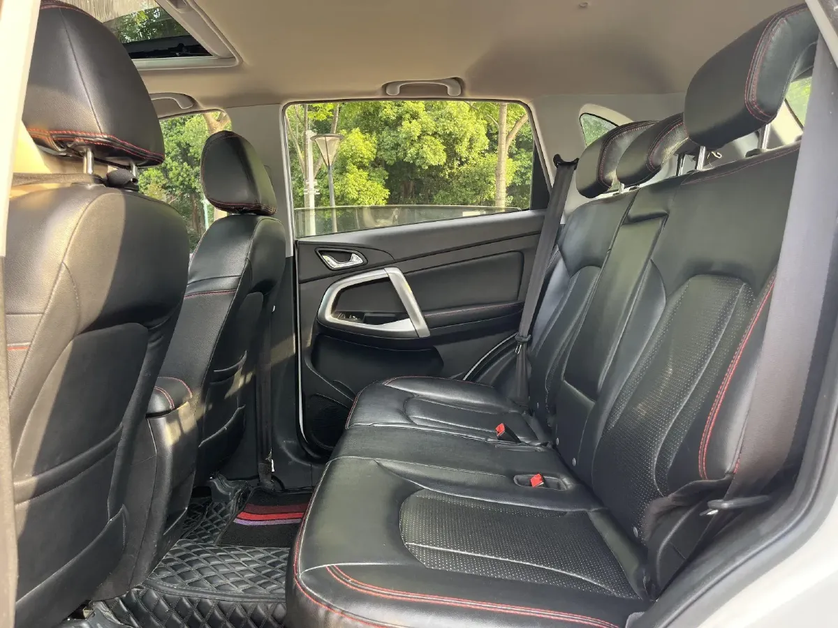 2016 Chery Tiggo 5 2.0L 139HP L4 5MT,autocango,china used car exporter,china ev exporter,chinese used car exporter,chinese used ev exporter