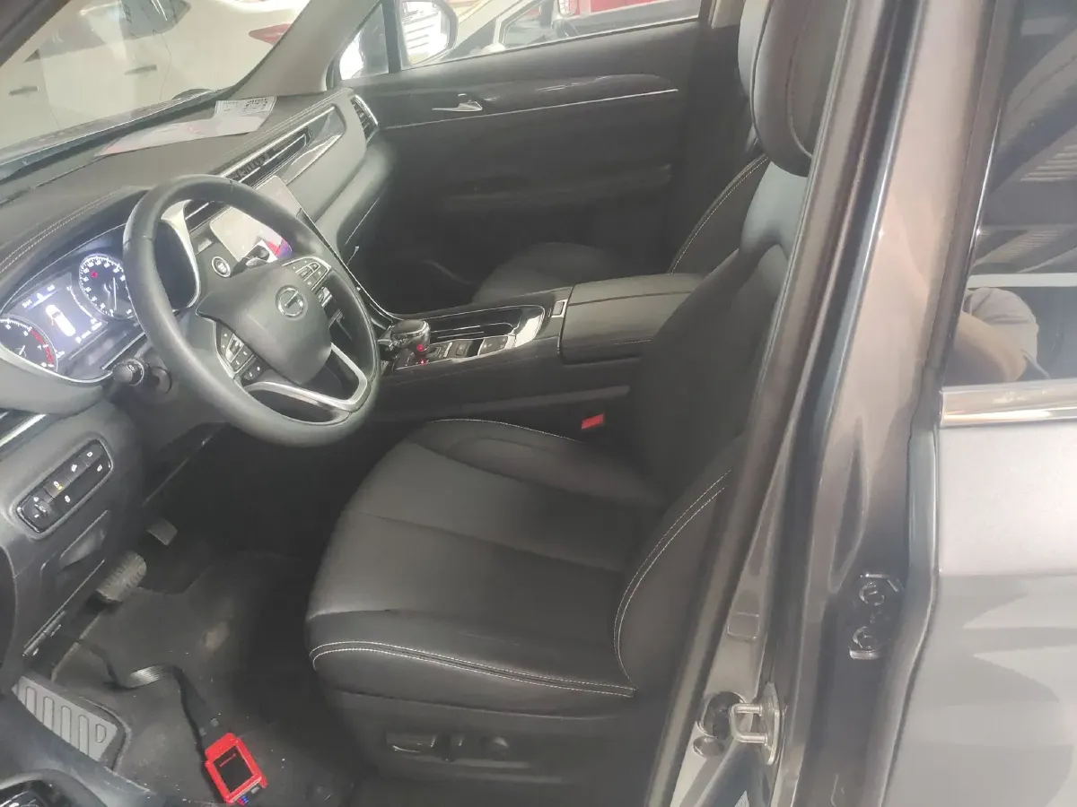 2021 GAC Trumpchi GS5 1.5T 169HP L4 6AT,autocango,china used car exporter,china ev exporter,chinese used car exporter,chinese used ev exporter