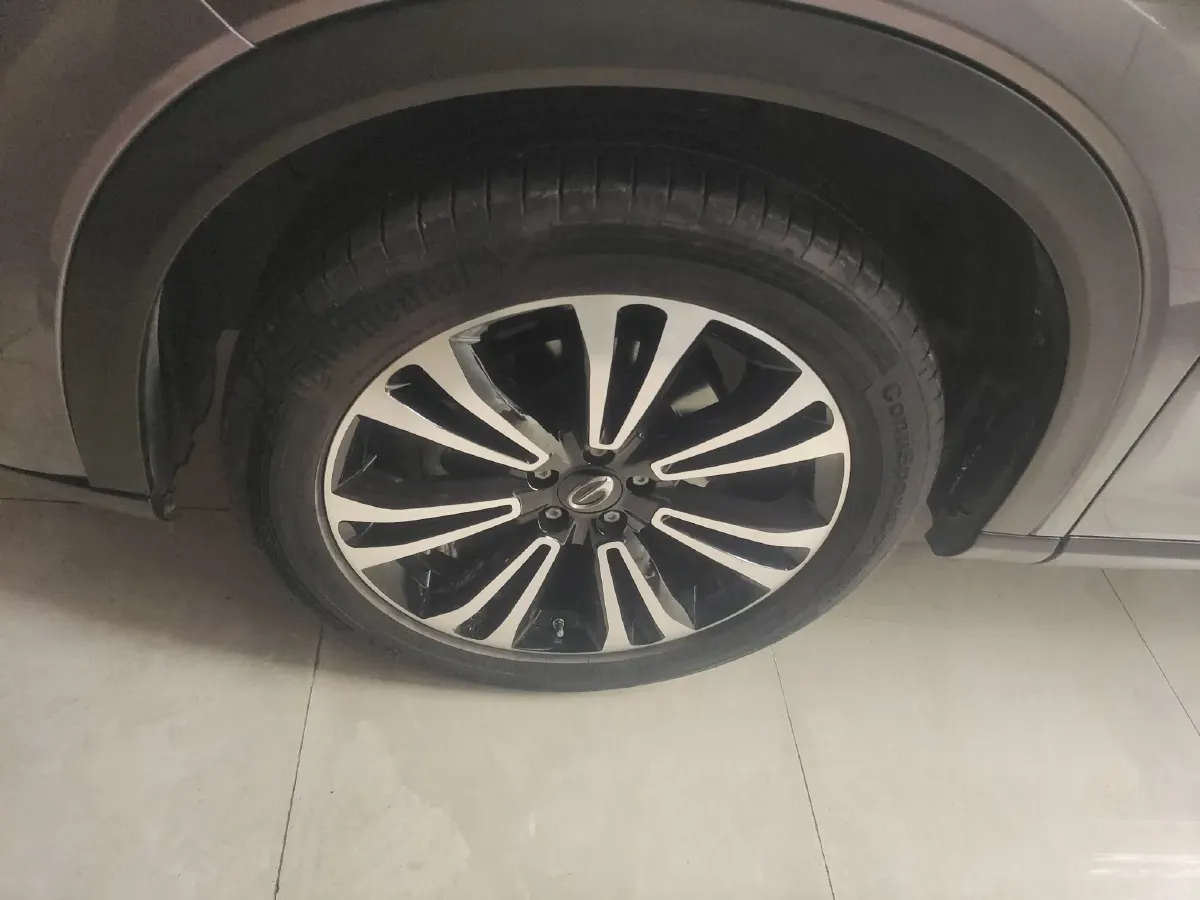 2021 GAC Trumpchi GS5 1.5T 169HP L4 6AT,autocango,china used car exporter,china ev exporter,chinese used car exporter,chinese used ev exporter