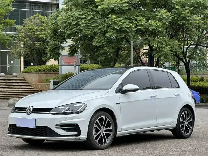 2020 Volkswagen Golf 1.4T 150HP L4 7DCT