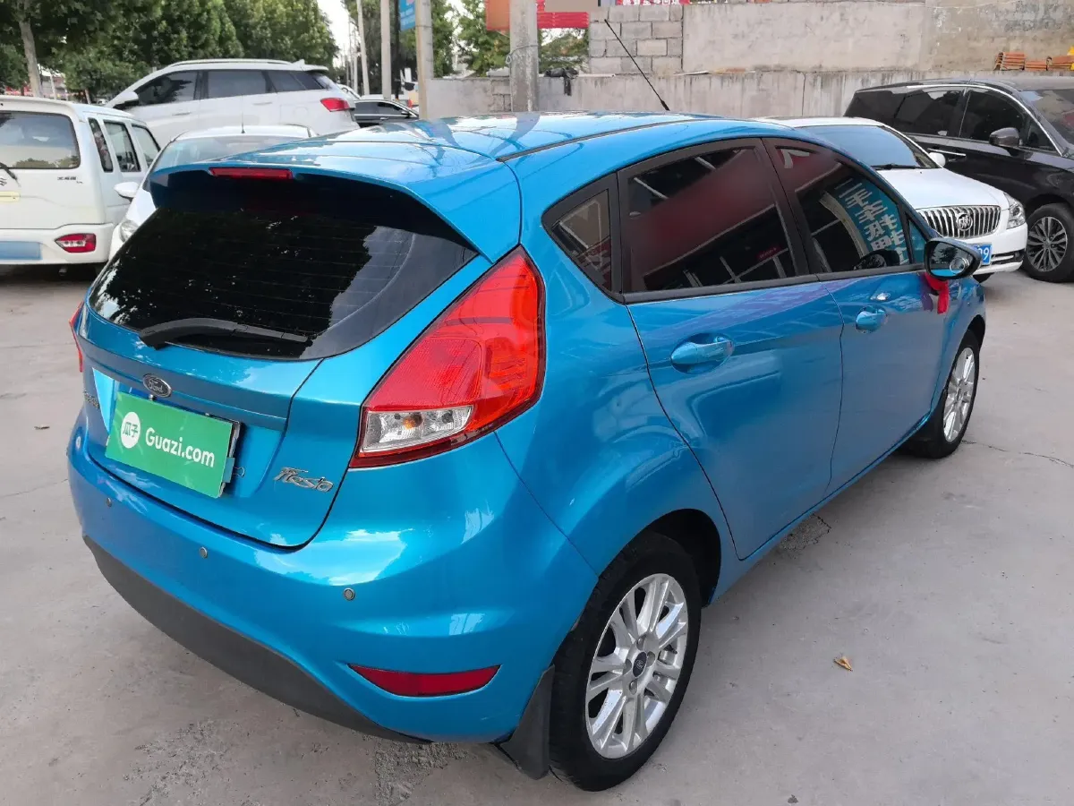 2013 Ford Fiesta 1.5L 110HP L4 6DCT,autocango,china used car exporter,china ev exporter,chinese used car exporter,chinese used ev exporter