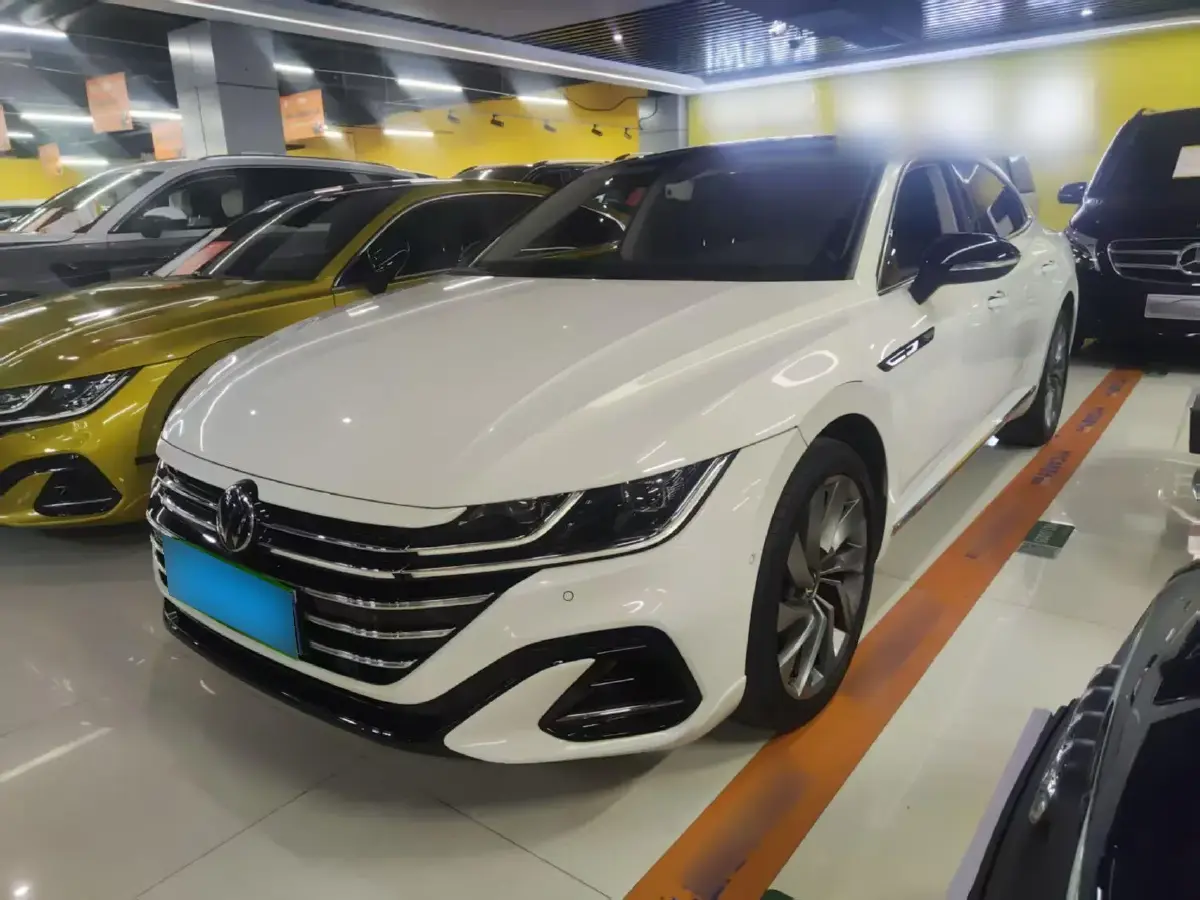 2021 Volkswagen CC 2.0T 220HP L4 7DCT