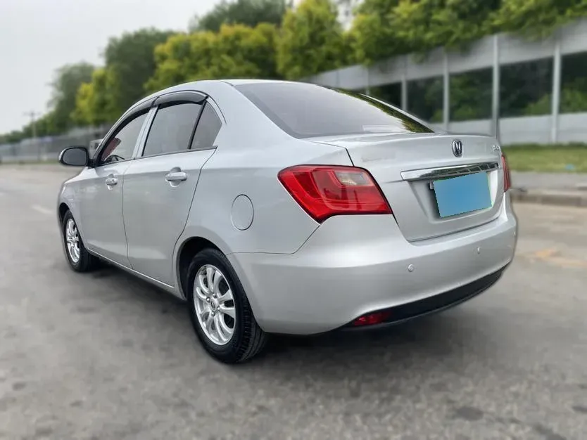 2015 ChangAn Alsvin V3 1.4L 101HP L4 5MT,autocango,china used car exporter,china ev exporter,chinese used car exporter,chinese used ev exporter
