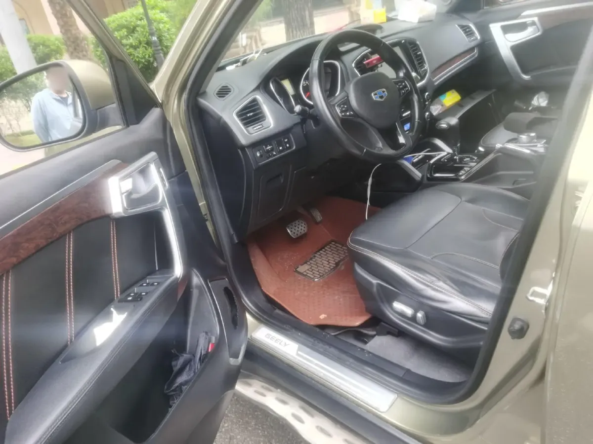 2014 Geely HaoQing SUV 2.4L 162HP L4 6AT,autocango,china used car exporter,china ev exporter,chinese used car exporter,chinese used ev exporter