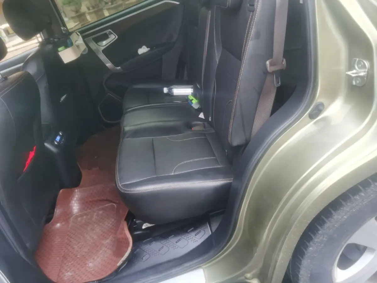 2014 Geely HaoQing SUV 2.4L 162HP L4 6AT,autocango,china used car exporter,china ev exporter,chinese used car exporter,chinese used ev exporter