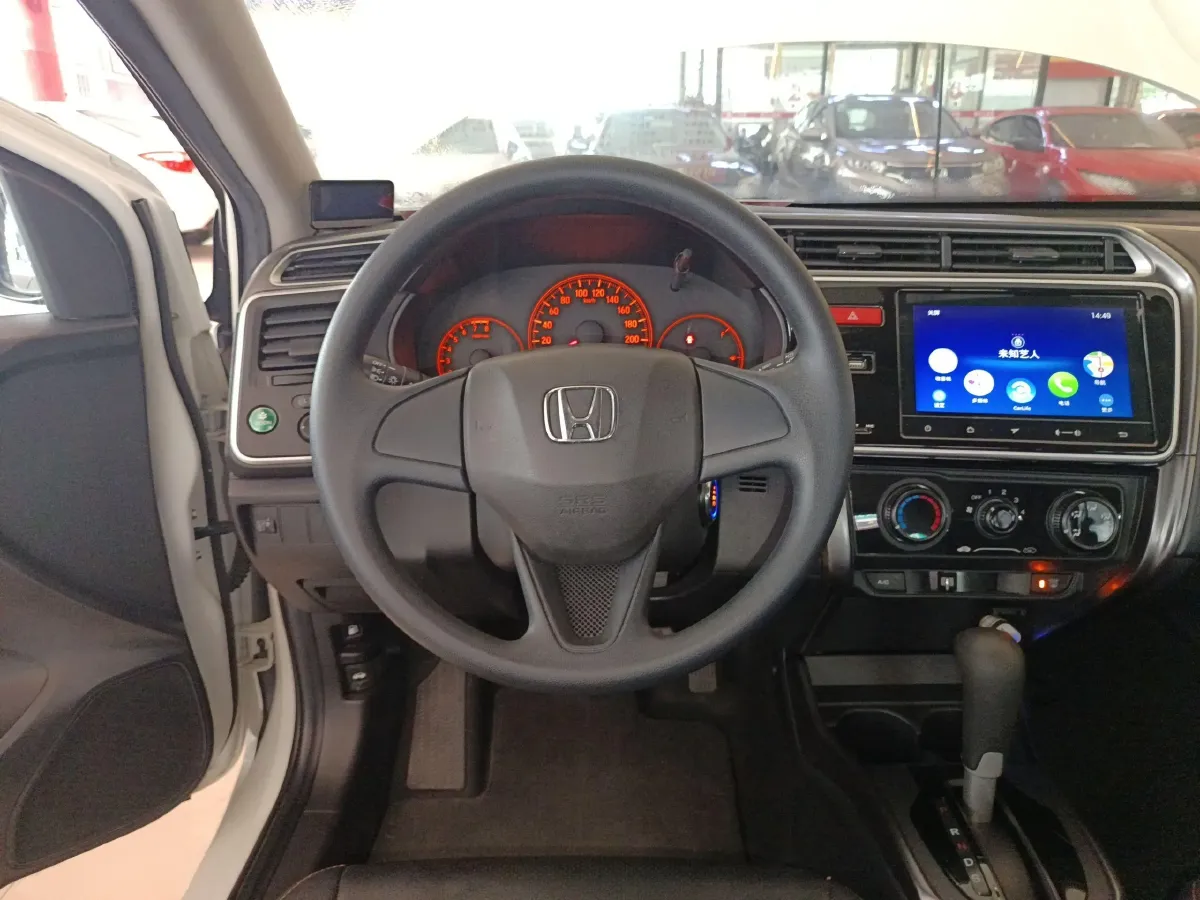 2017 Honda Gienia 1.5L 131HP L4 CVT,autocango,china used car exporter,china ev exporter,chinese used car exporter,chinese used ev exporter