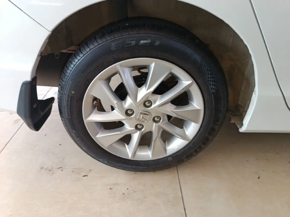 2017 Honda Gienia 1.5L 131HP L4 CVT,autocango,china used car exporter,china ev exporter,chinese used car exporter,chinese used ev exporter