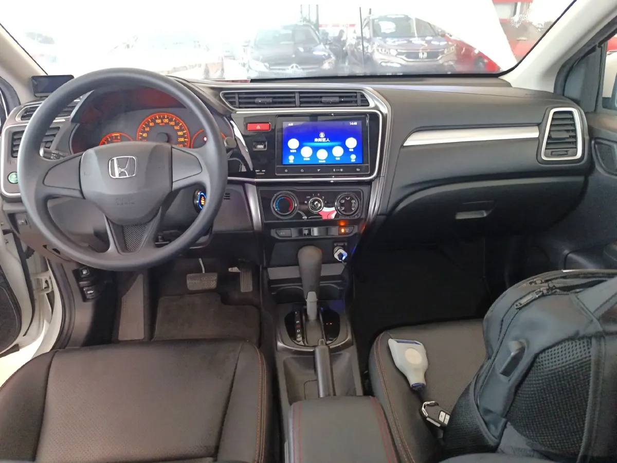 2017 Honda Gienia 1.5L 131HP L4 CVT,autocango,china used car exporter,china ev exporter,chinese used car exporter,chinese used ev exporter