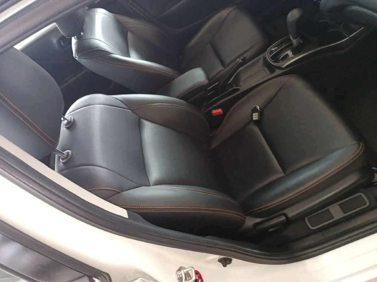 2017 Honda Gienia 1.5L 131HP L4 CVT,autocango,china used car exporter,china ev exporter,chinese used car exporter,chinese used ev exporter