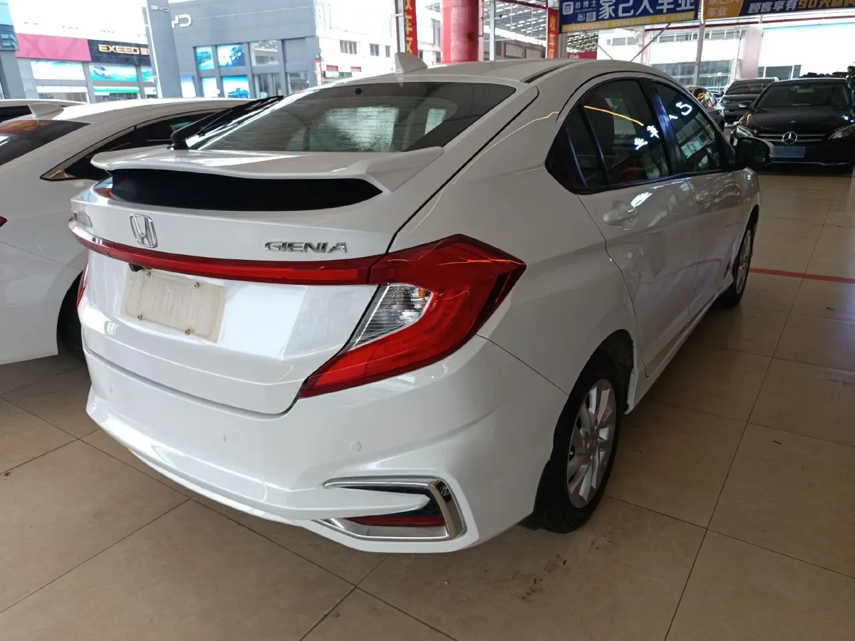 2017 Honda Gienia 1.5L 131HP L4 CVT,autocango,china used car exporter,china ev exporter,chinese used car exporter,chinese used ev exporter