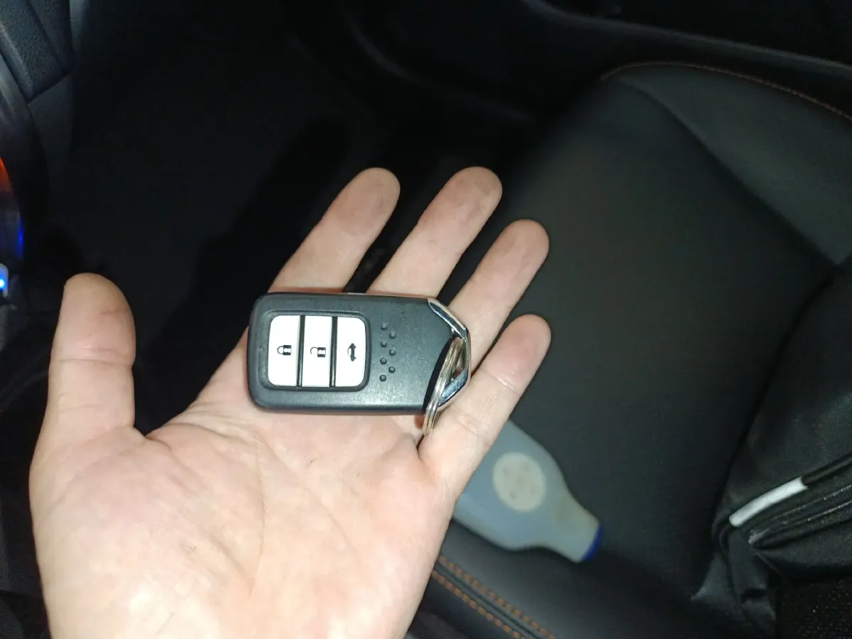 2017 Honda Gienia 1.5L 131HP L4 CVT,autocango,china used car exporter,china ev exporter,chinese used car exporter,chinese used ev exporter