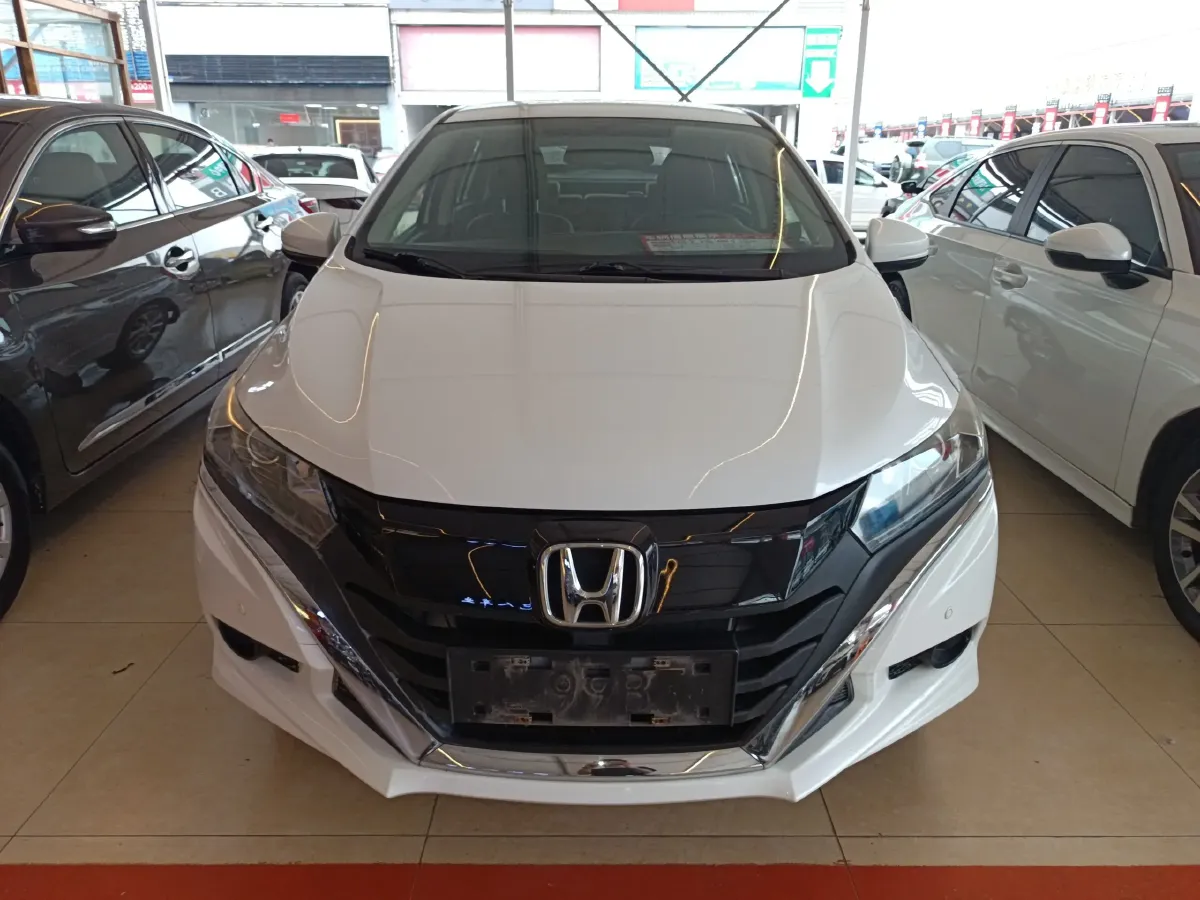 2017 Honda Gienia 1.5L 131HP L4 CVT,autocango,china used car exporter,china ev exporter,chinese used car exporter,chinese used ev exporter