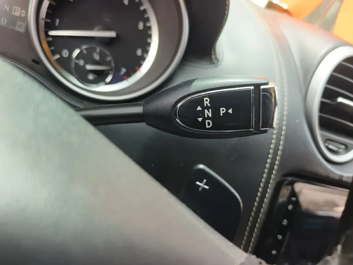 2011 Mercedes-Benz GL Class 4.7L 340HP V8 7AT,autocango,china used car exporter,china ev exporter,chinese used car exporter,chinese used ev exporter