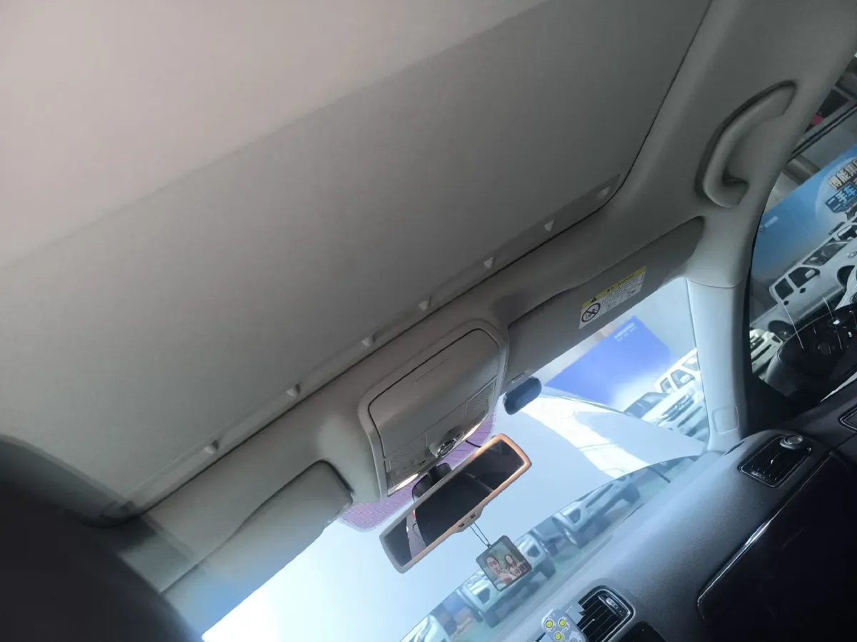 2015 Volkswagen Sagitar 1.4T 131HP L4 5MT,autocango,china used car exporter,china ev exporter,chinese used car exporter,chinese used ev exporter