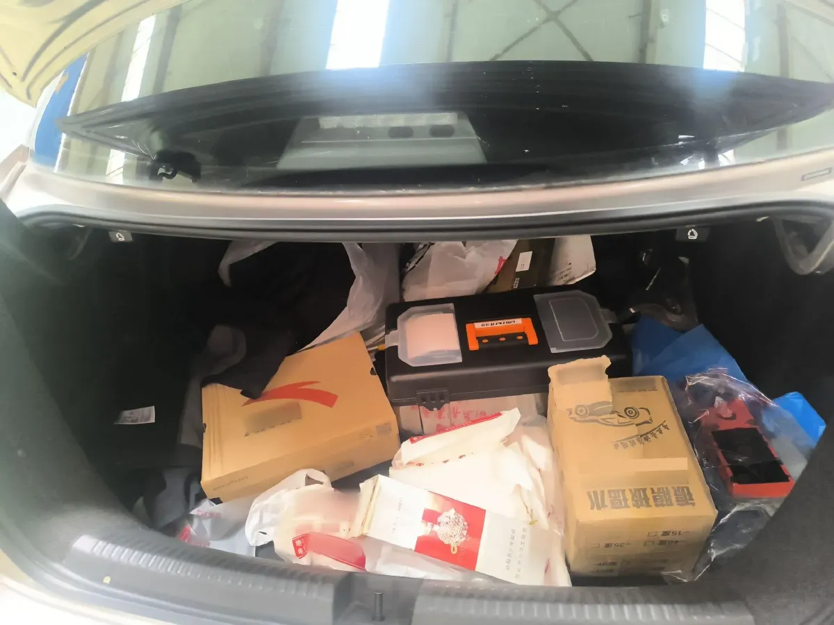 2015 Volkswagen Sagitar 1.4T 131HP L4 5MT,autocango,china used car exporter,china ev exporter,chinese used car exporter,chinese used ev exporter